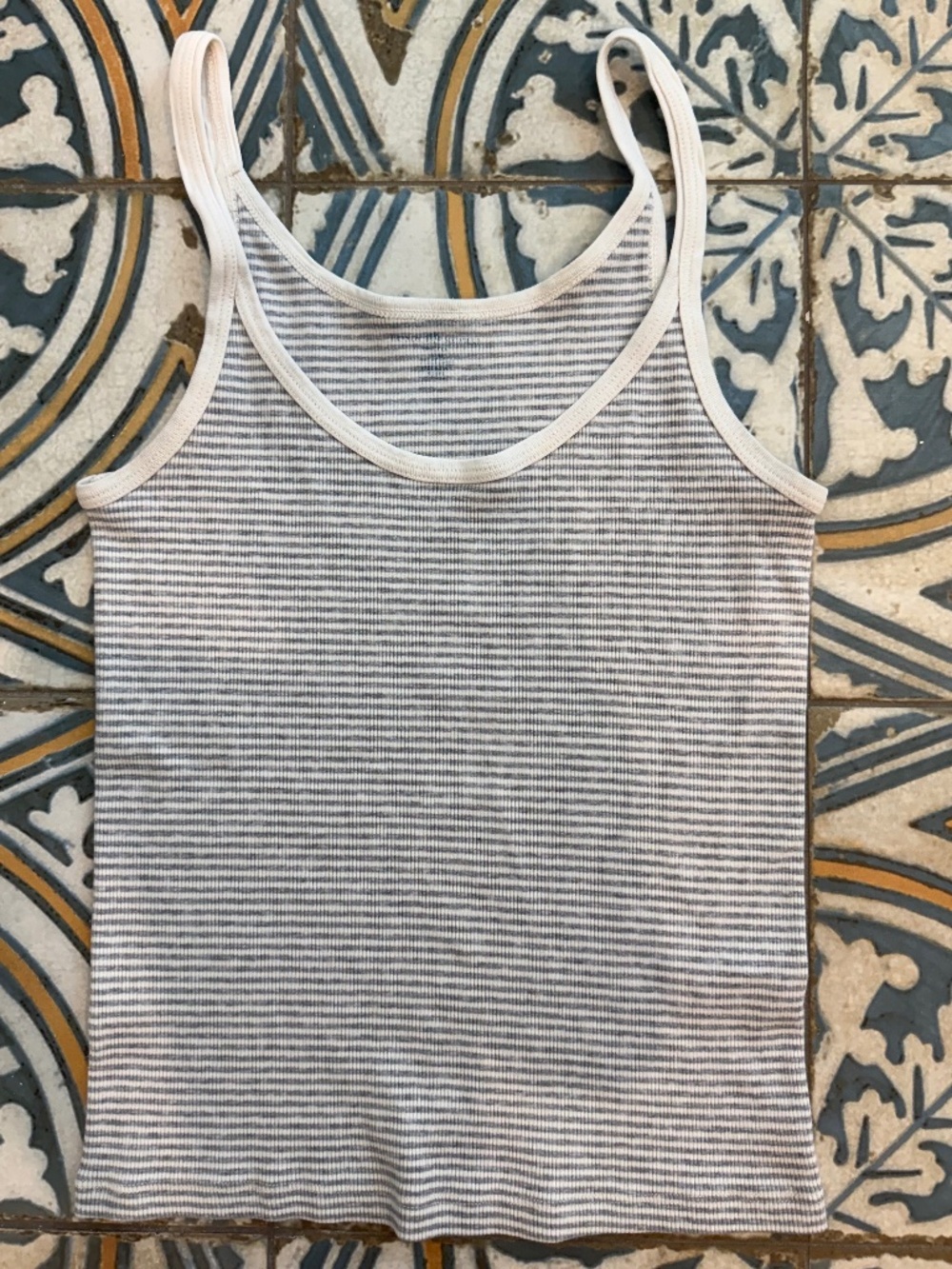 Brandy Melville top